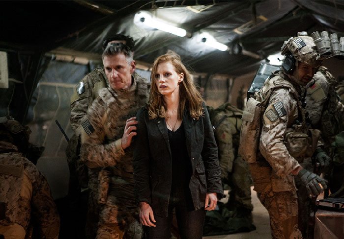 fotograma de la noche más oscura