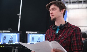 andy muschietti, director de 'mamá', en el rodaje