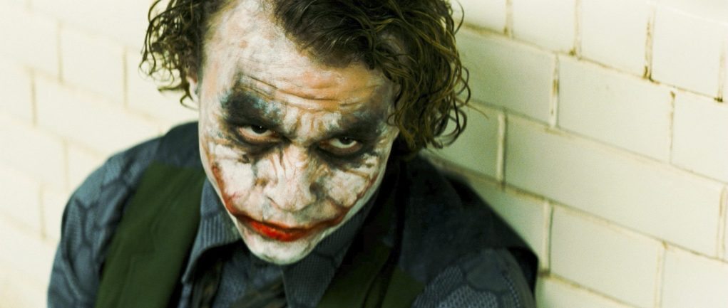 así recuerda christopher nolan a heath ledger como el joker en el caballero oscuro (2008)