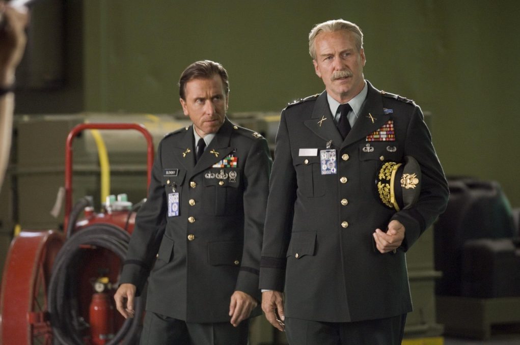 still-of-william-hurt-and-tim-roth-in-the-incredible-hulk-(2008)-large-picture