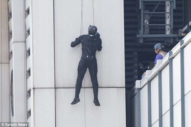 black panther en el rodaje de capitán américa: civil war