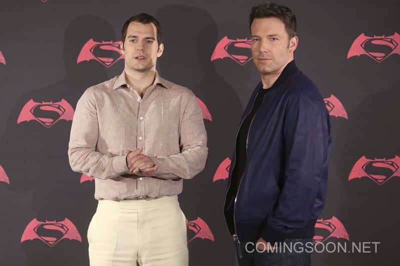 mexico city, mexico - march 19: british actor henry cavill, american actor ben affleck pose for pictures during the batman v superman movie photocall at st regis hotel on march 19, 2016 in mexico city, mexico. (photo by hector vivas/latincontent/getty images)