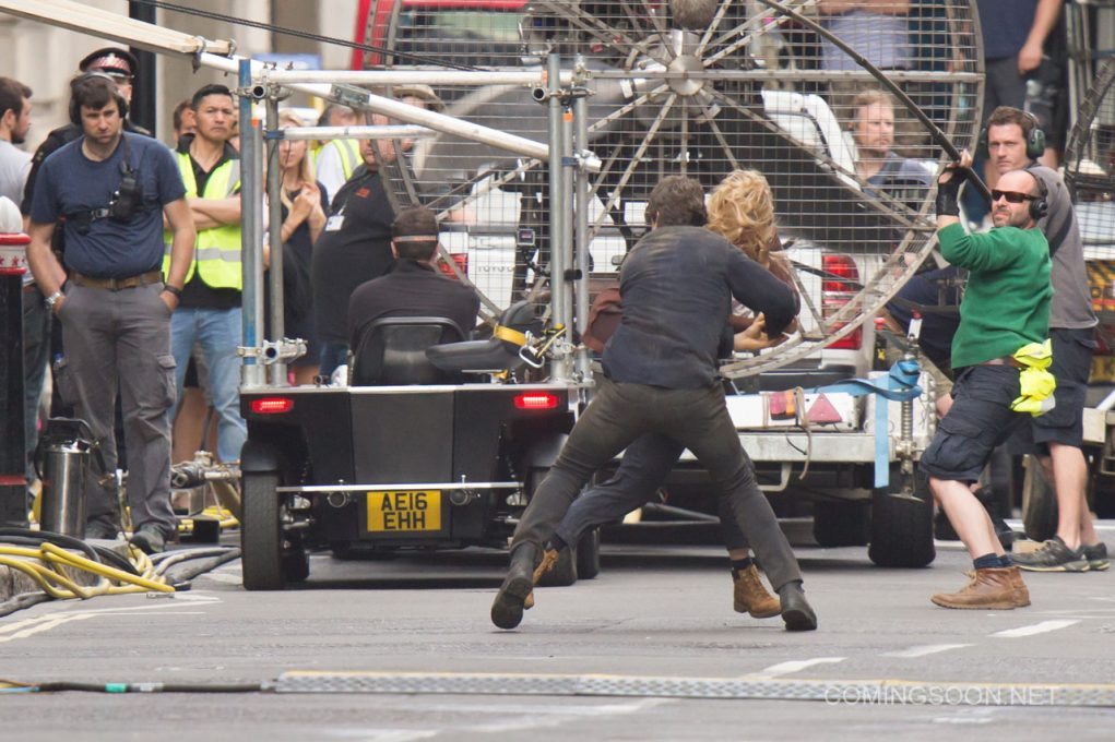 tom cruise and annabelle wallis are spotted filming dramitic scenes for the mummy both can be seen dancing in celebration of the last day of filming. featuring: annabelle wallis, tom cruise where: london, united kingdom when: 17 jul 2016 credit: wenn.com
