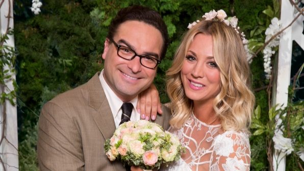 penny y leonard traen a su familia a casa para la gran boda de 'the big bang theory'
