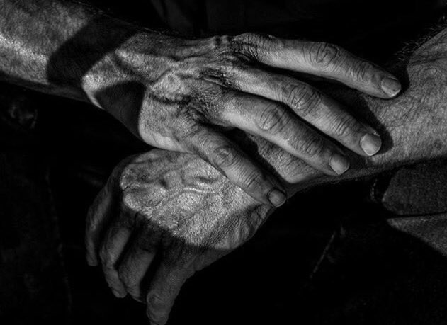 logan-nueva-imagen-manos-hugh-jackman