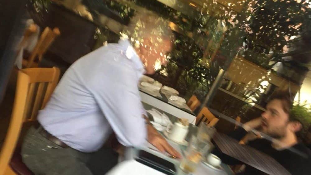 harrison ford comiendo con el nuevo han solo alden ehrenreich