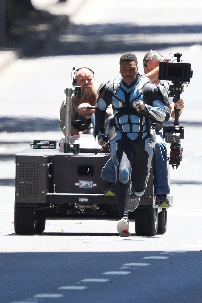 john boyega en el rodaje de pacific rim 2 (1)