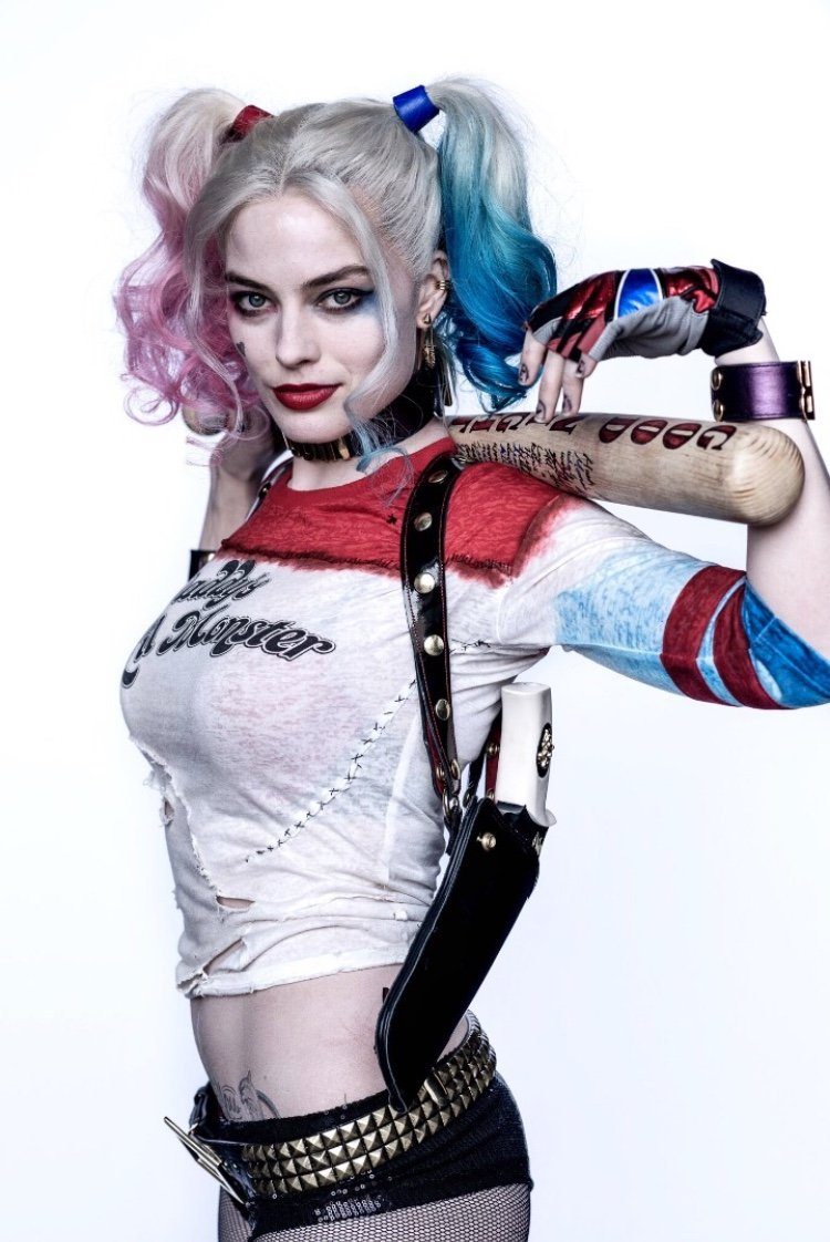 imagen de margot robbie como harley quinn