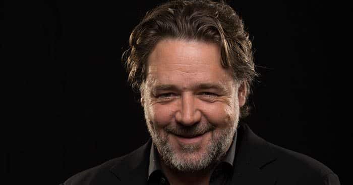 primer vistazo a russell crowe como mr. hyde en 'the mummy'