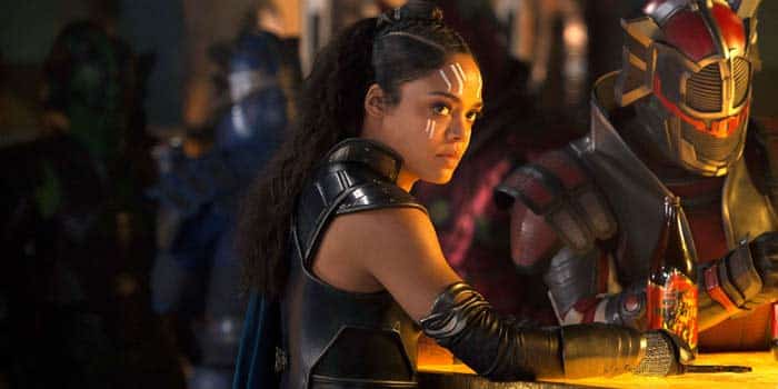 tessa thompson es valquiria en thor ragnarok de marvel studios