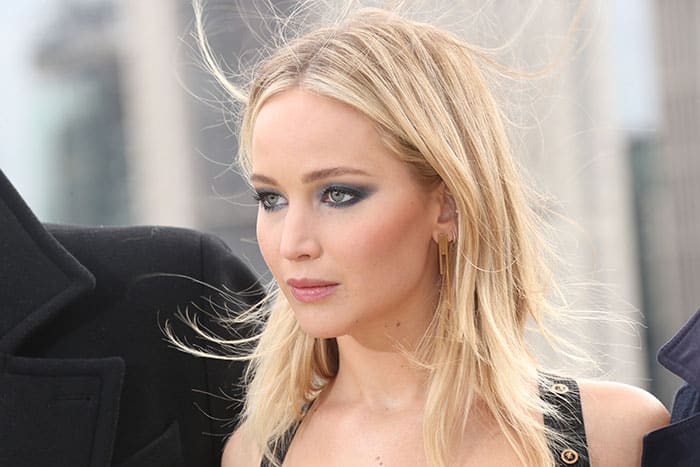 lo+hot: jennifer lawrence
