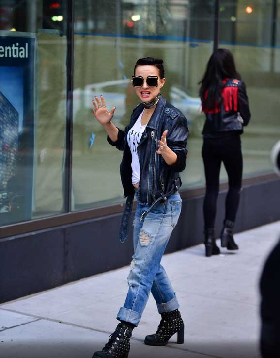 natalie portman vox lux 