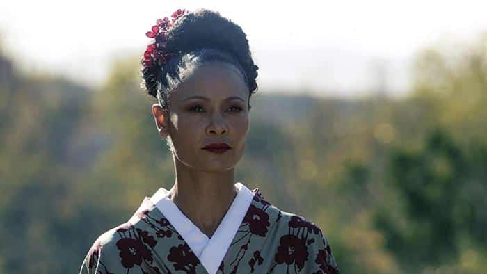 maeve en el 2x05 de westworld