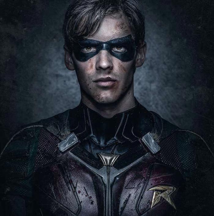 robin en la serie titans (dc universe) se estrenara en netflix 