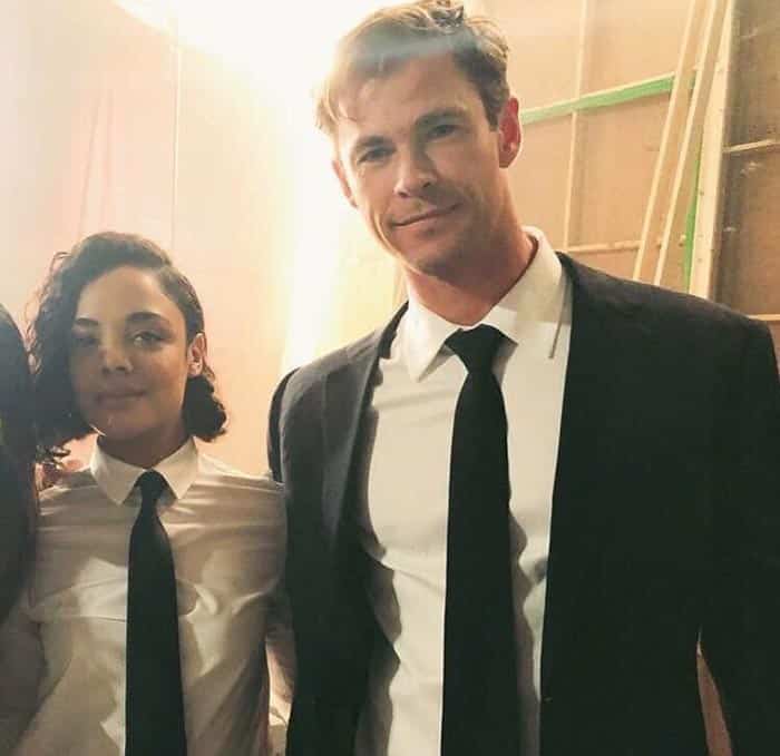 men in black: primera imagen oficial de chris hemsworth y tessa thompson
