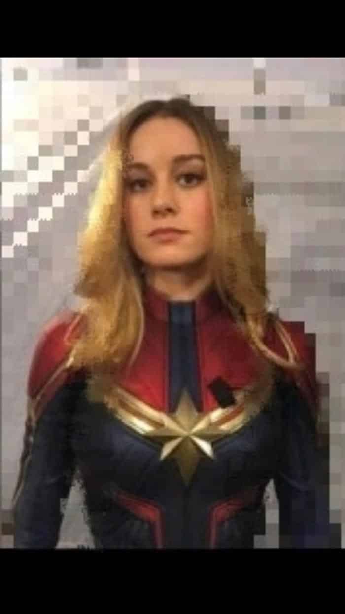 el look de capitana marvel en vengadores 4