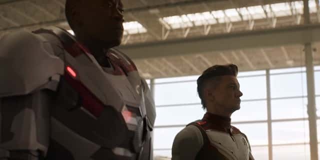 uniformes vengadores: endgame