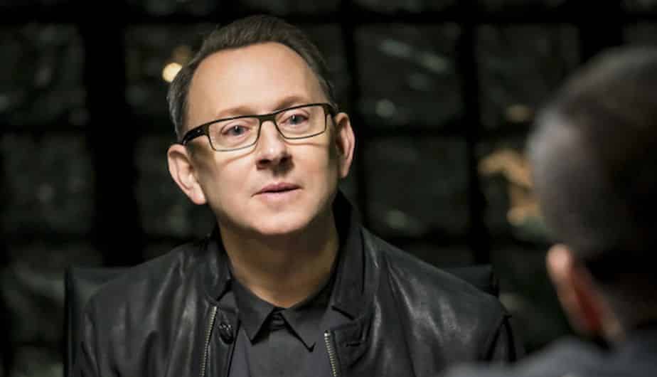 la historia de cayden james