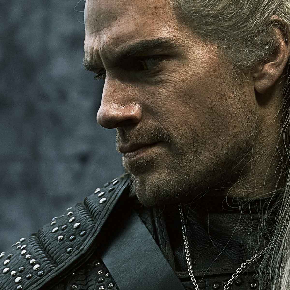brutal tráiler de the witcher de netflix
