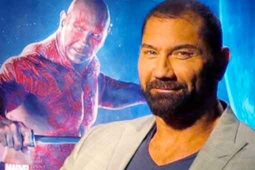dave bautista comparte sus nuevos tatuajes de superhéroes