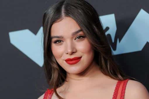 ojo de halcón: hailee steinfeld podría no ser kate bishop
