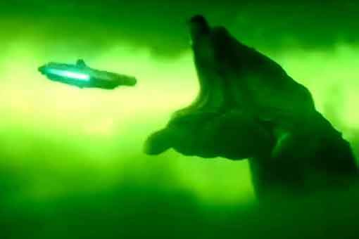 un gusano espacial en el nuevo tráiler de star wars 9