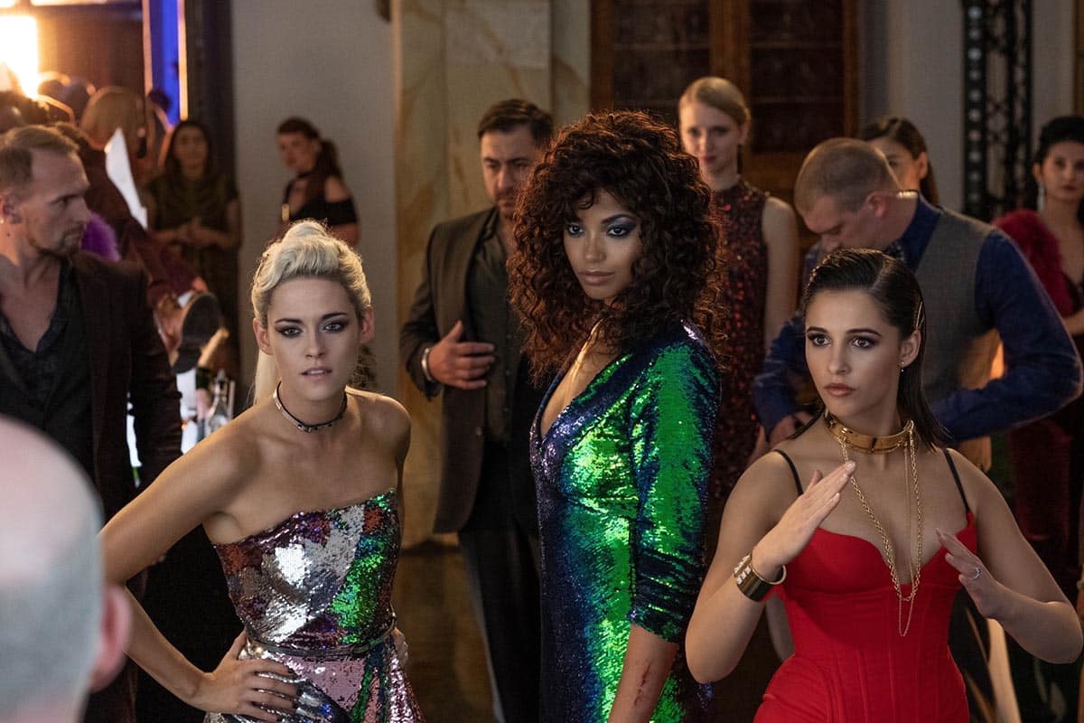 fotograma de los ángeles de charlie 2019