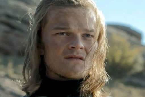 el señor de los anillos: robert aramayo tomará el lugar de will poulter