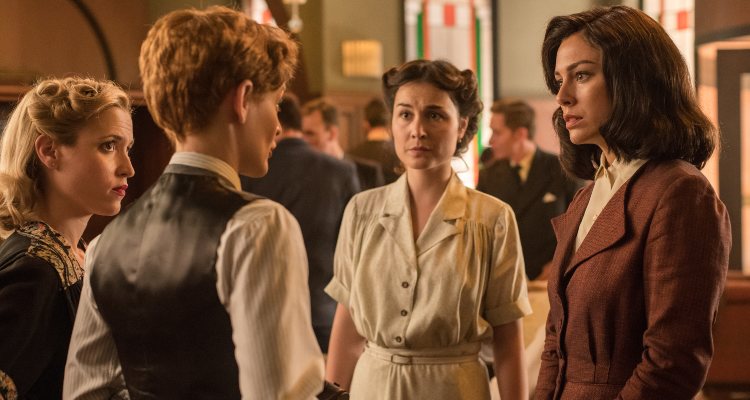 crítica a las chicas del cable, un reencuentro con una trama irreal