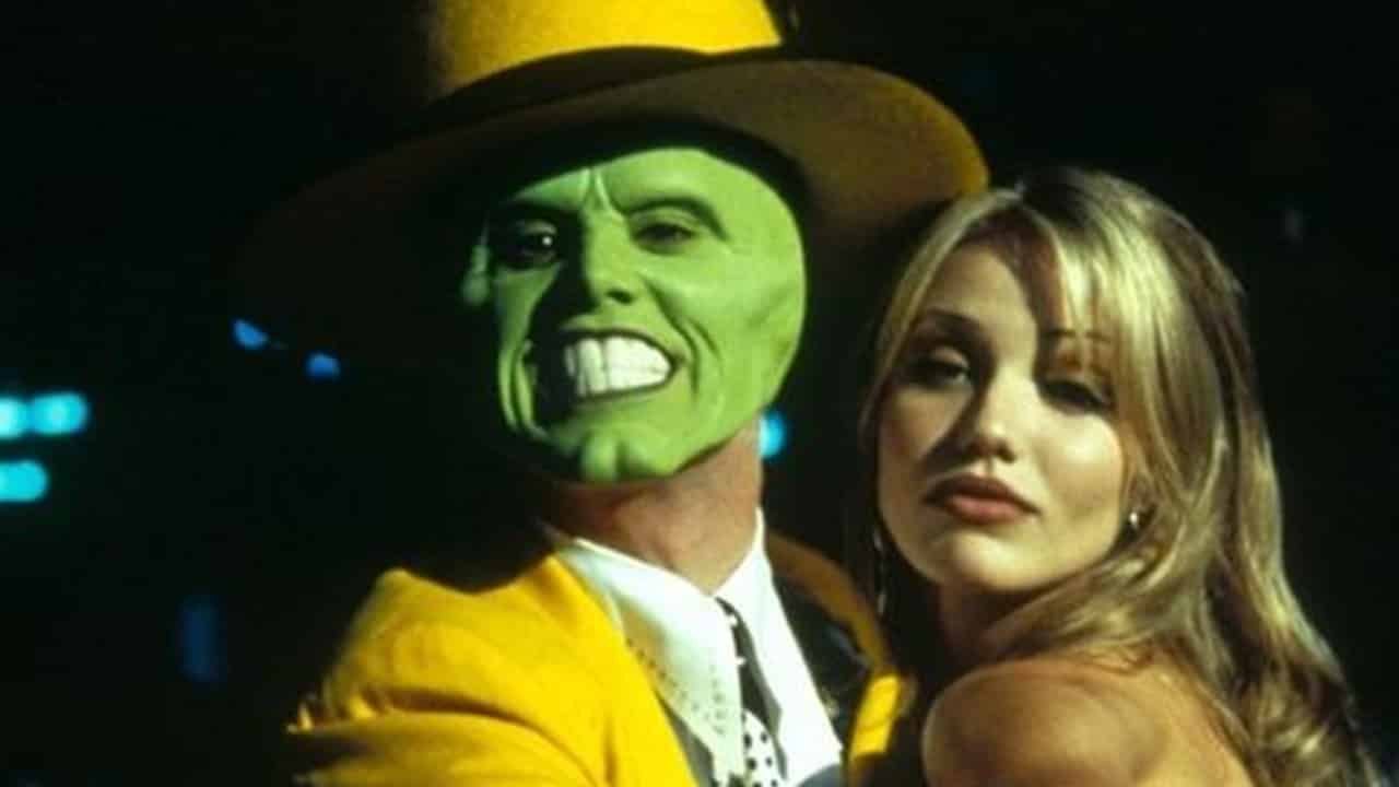 crítica a la máscara: la adaptación imperecedera del cómic