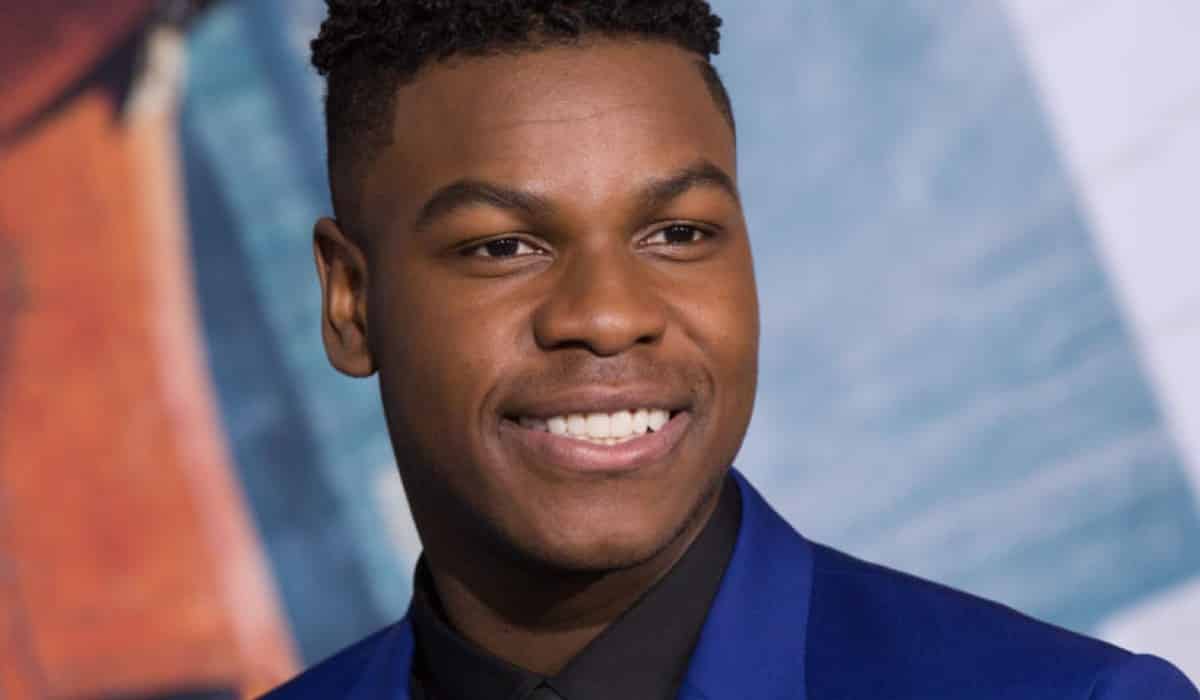 john boyega dio un emotivo discurso en la marcha de black lives matter