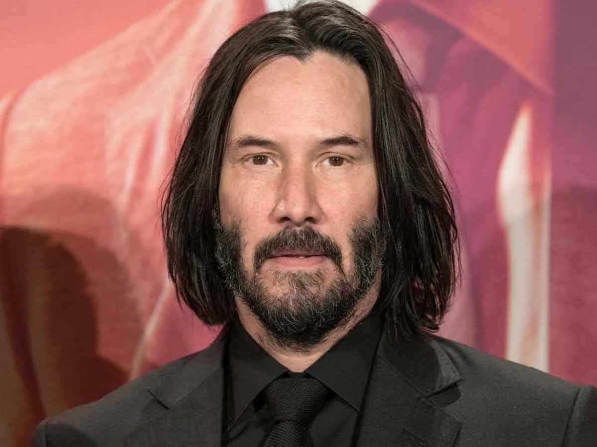 keanu reeves estrenará sus dos próximas películas en streaming