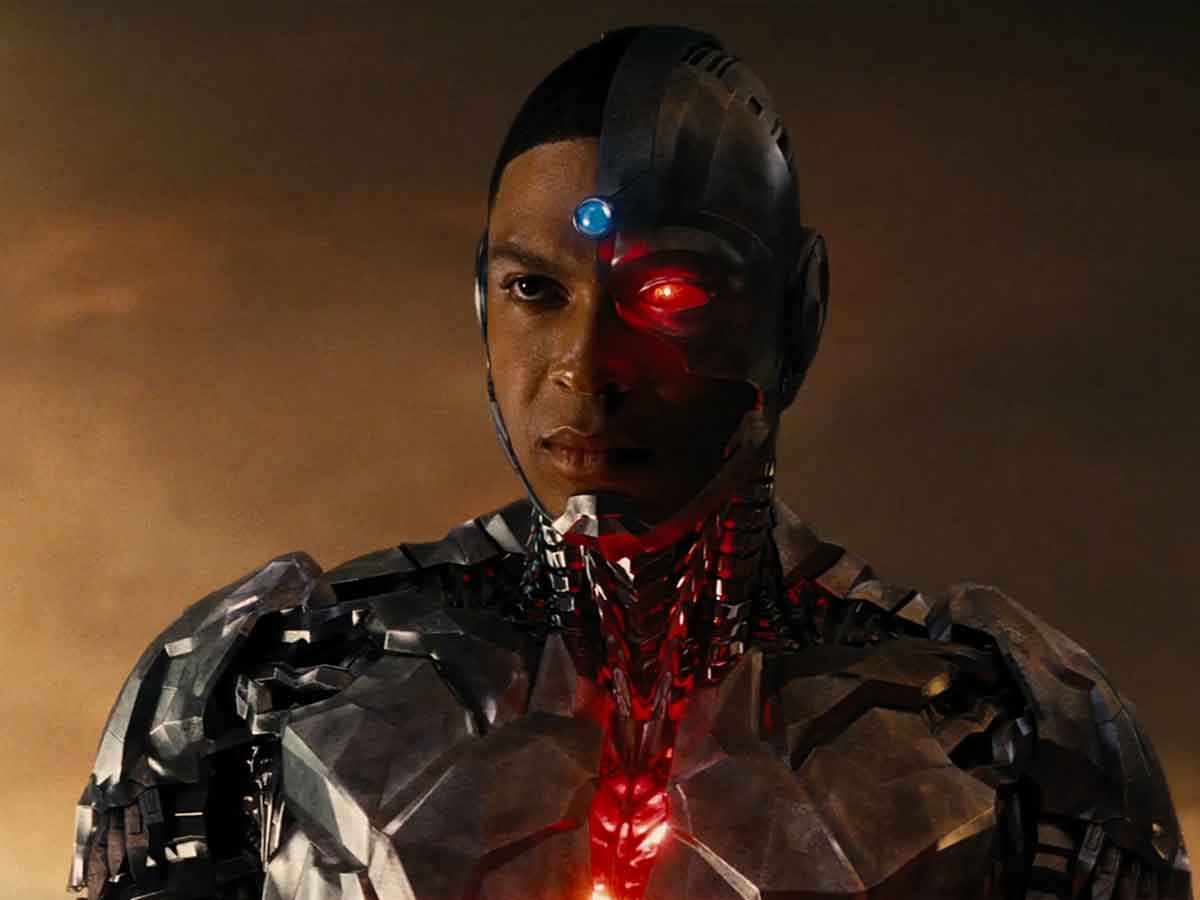 ray fisher acusa a geoff johns de amenazar su carrera