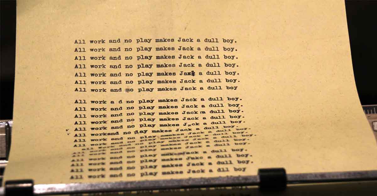 la teoría el resplandor: la película trata sobre el aterrizaje del apolo 11 en la luna