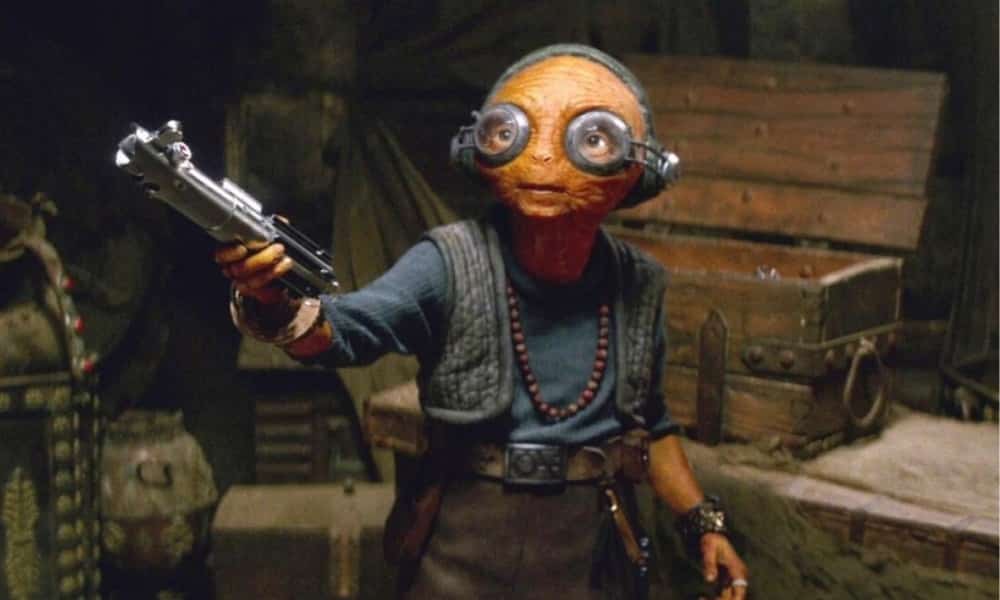 teoría: the mandalorian 2 explicaría cómo maz kanata consiguió el sable de luz de luz