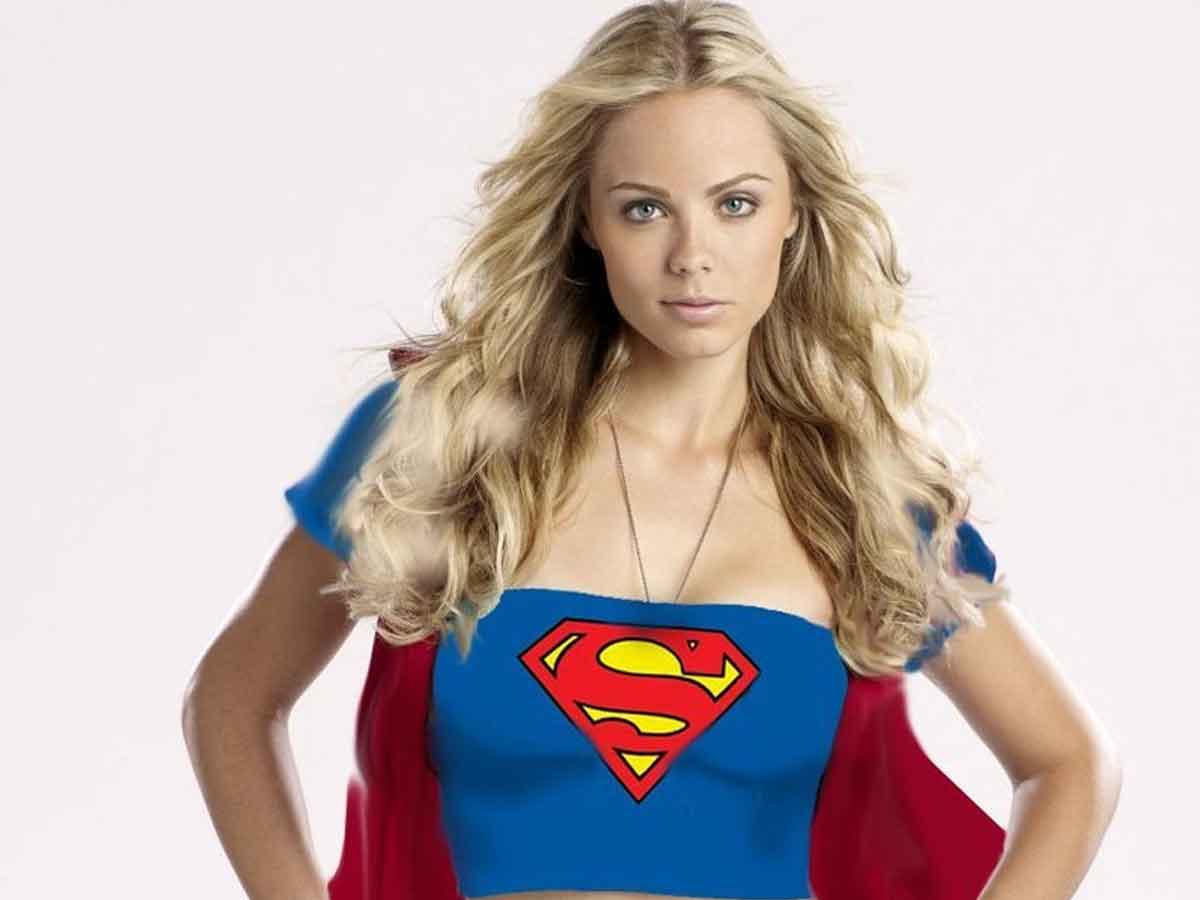 laura vandervoort critica el final de smallville