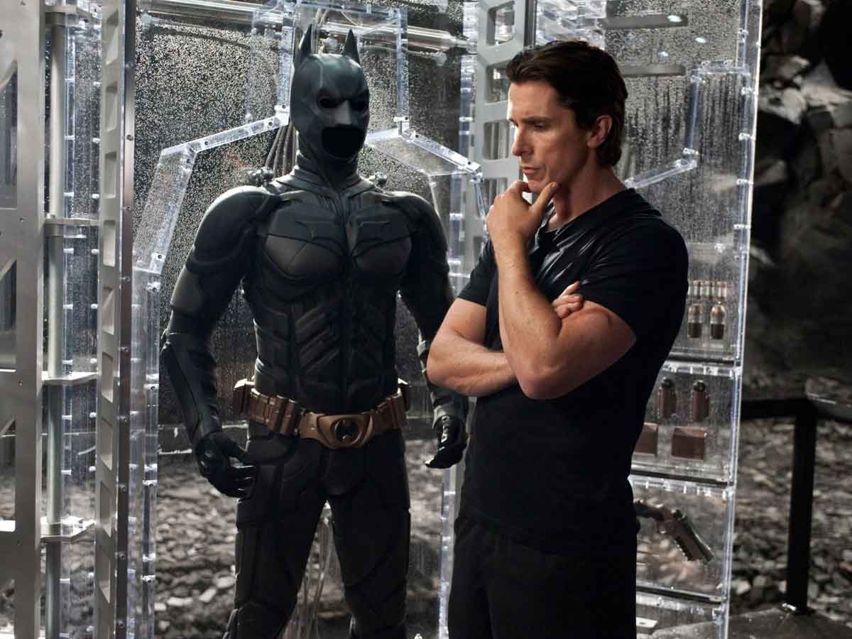 le ofrecen mucho dinero a christian bale para que regrese como batman