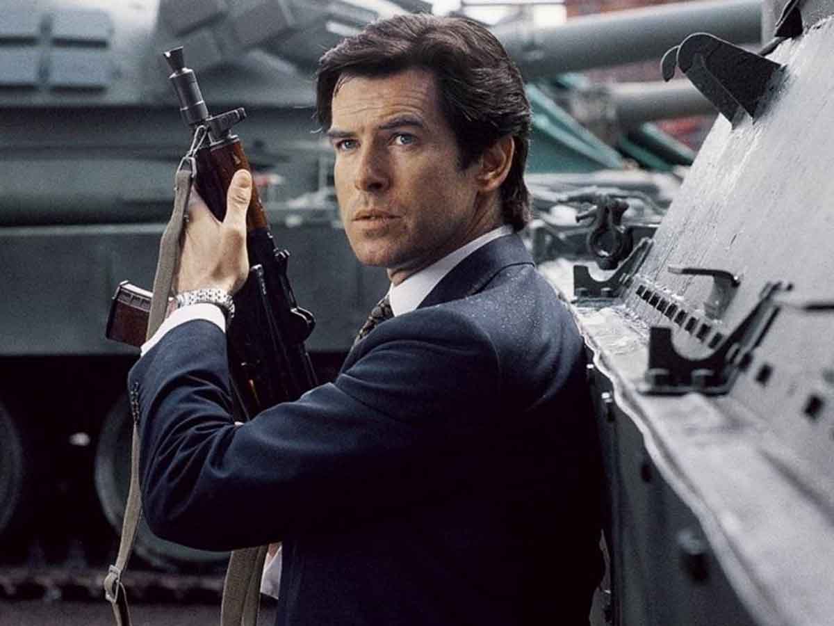 pierce brosnan como james bond