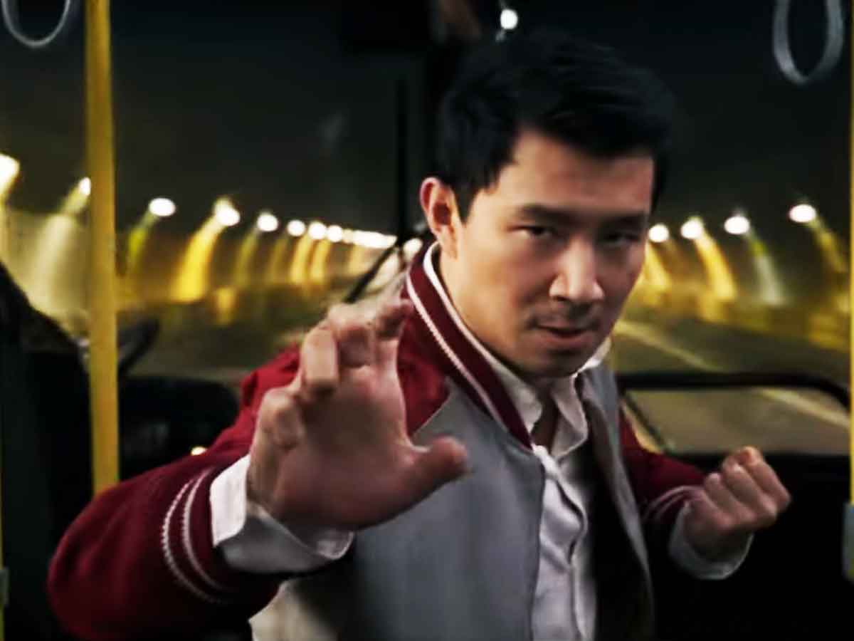 primer tráiler de shang-chi y la leyenda de los diez anillos (2021)