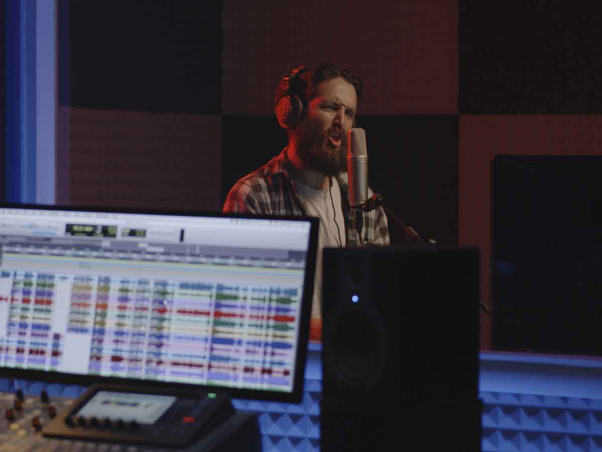 un futuro profesional en el sector del doblaje y la locución