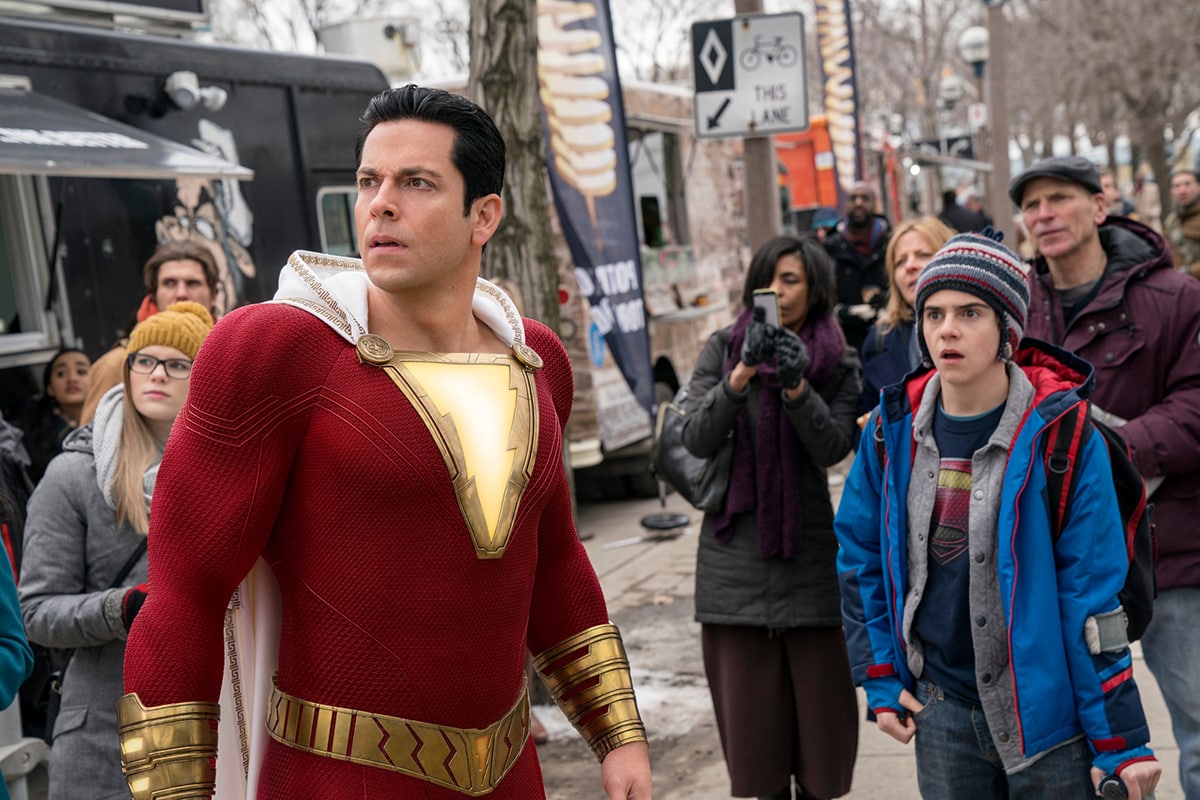 material del set filtra el look de misterioso personaje de shazam 2