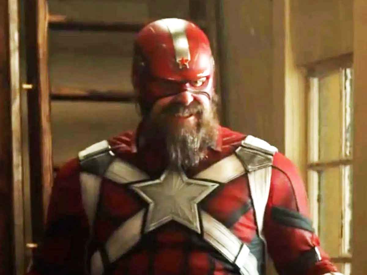 david harbour como guardián rojo en marvel