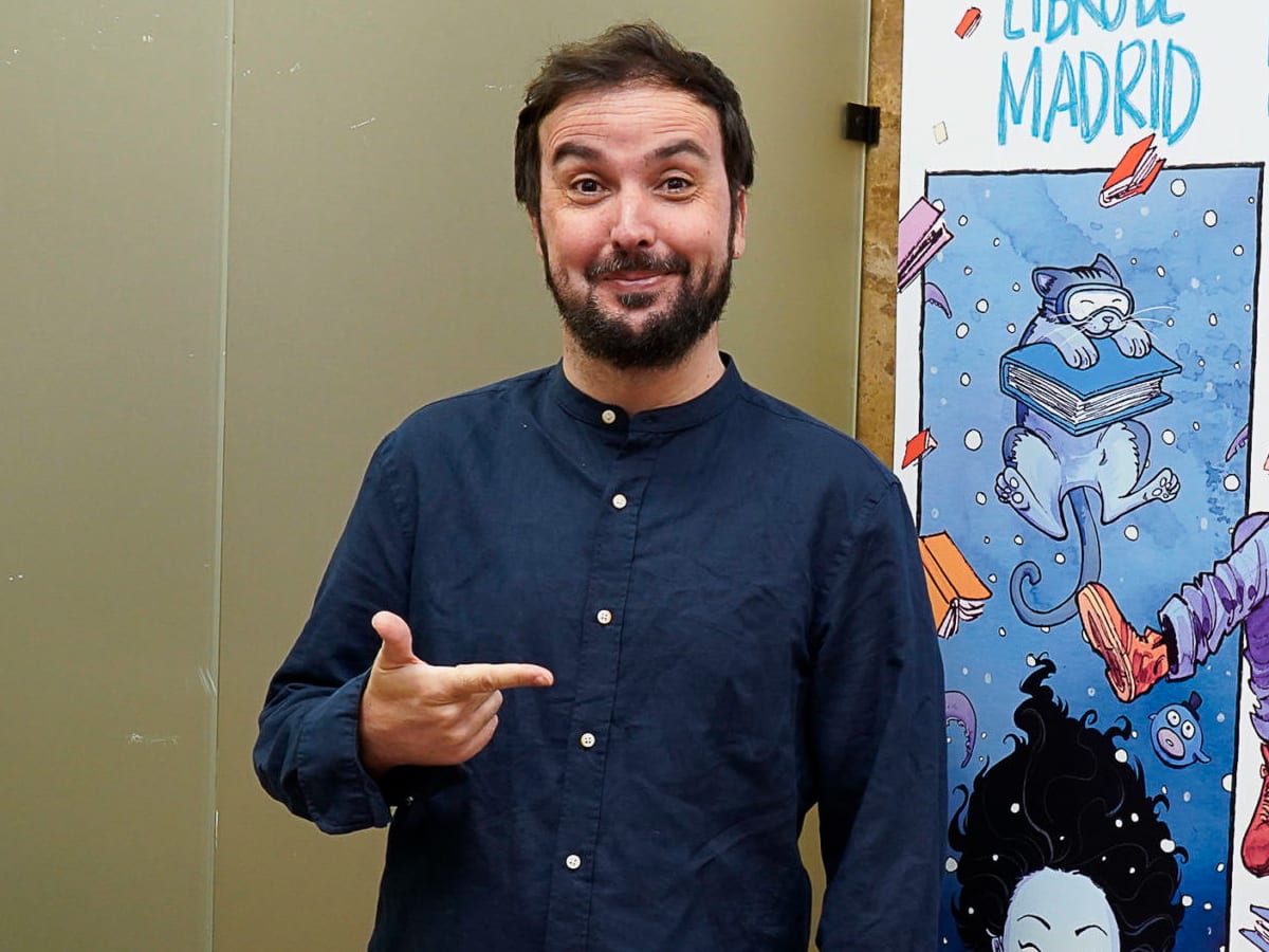 isaac sánchez en un evento