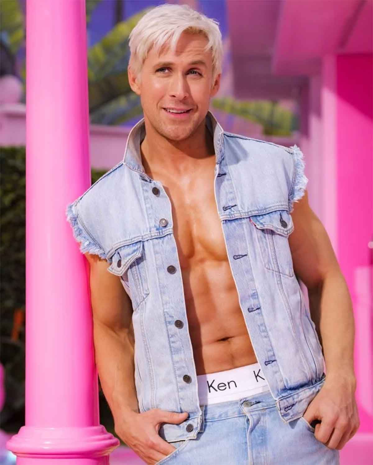 ryan gosling como ken en la película de barbie