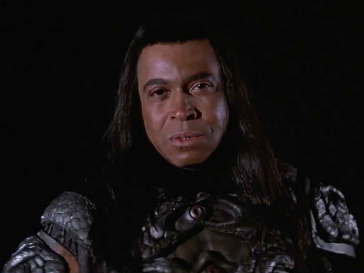 thulsa doom (james earl jones) de conan, el bárbaro (1982).