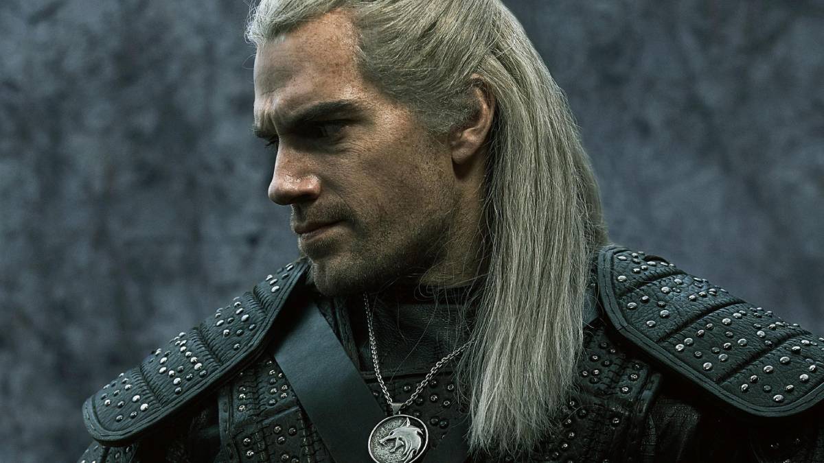 henry cavill como the witcher en la serie de netflix