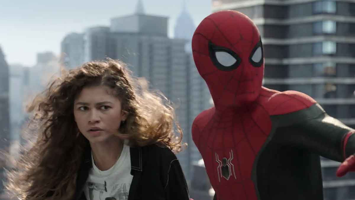 zendaya y tom holland como mj y peter parker en marvel