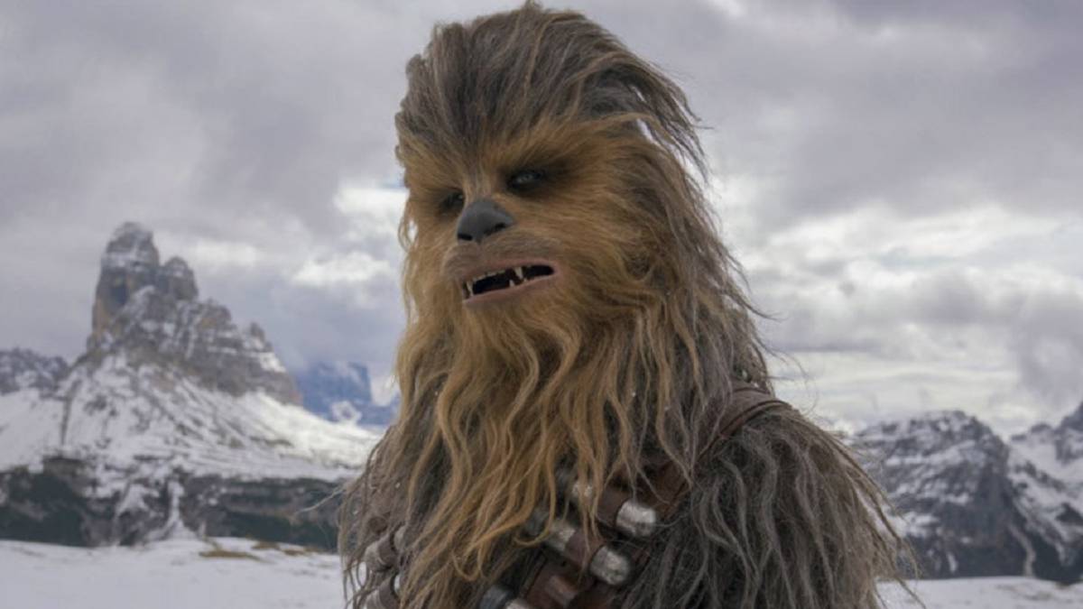 durante el panel de lucasfilm showcase en star wars celebration, se reveló que joonas suotamo (chewbacca) volverá a interpretar a un wookie