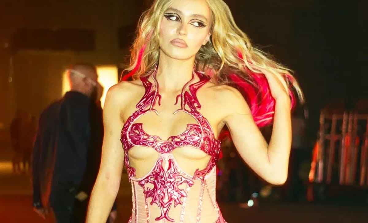 lily-rose depp en the idol