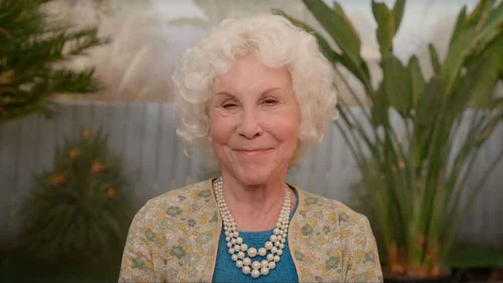 rhea perlman como ruth handler